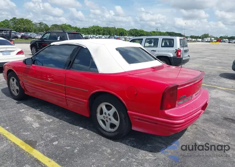 1994 Oldsmobile Cutlass Supreme из США, поврежденный, VIN 1G3WT35X5RD415765